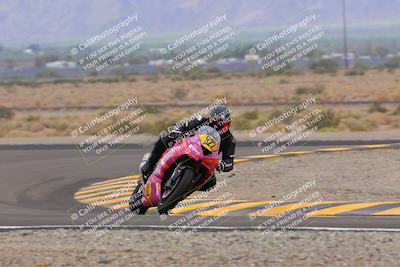 media/Sep-10-2022-SoCal Trackdays (Sat) [[a5bf35bb4a]]/Turn 11 (11am)/